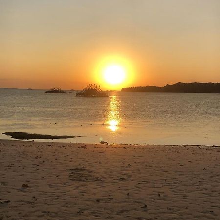 سيلونغ بيلاناك Tropical Sunday Bungalow - Surf And Stay المظهر الخارجي الصورة