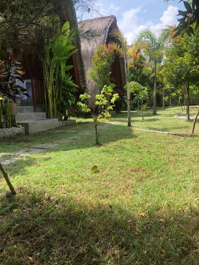 سيلونغ بيلاناك Tropical Sunday Bungalow - Surf And Stay المظهر الخارجي الصورة